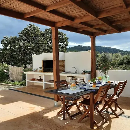 Paci Santa Eularia des Riu